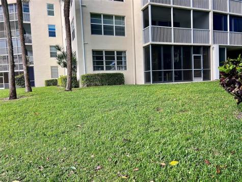 800 Cypress Grove Drive Pompano Beach FL 33069