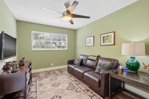 261 NE 16th Place Fort Lauderdale FL 33305