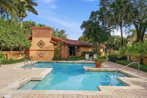 261 NE 16th Place Fort Lauderdale FL 33305