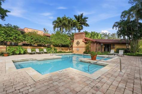 261 NE 16th Place Fort Lauderdale FL 33305
