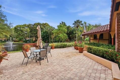 261 NE 16th Place Fort Lauderdale FL 33305