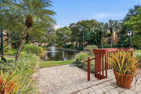 261 NE 16th Place Fort Lauderdale FL 33305