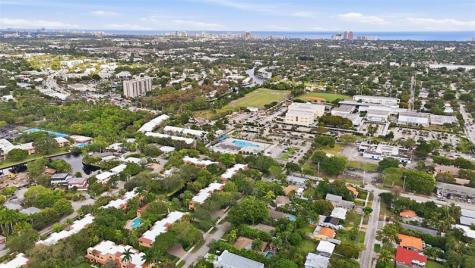 261 NE 16th Place Fort Lauderdale FL 33305