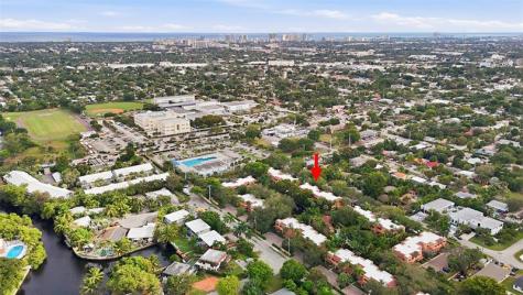 261 NE 16th Place Fort Lauderdale FL 33305