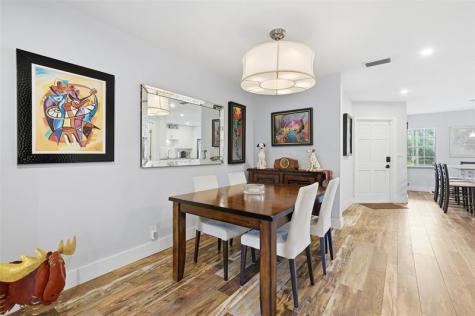 261 NE 16th Place Fort Lauderdale FL 33305