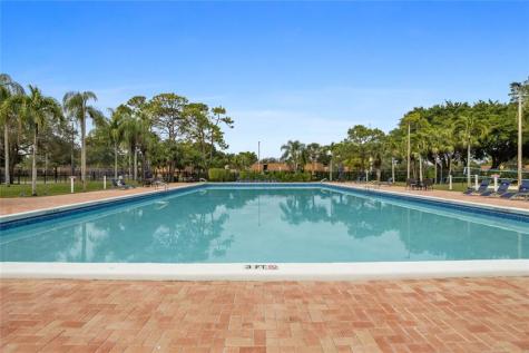 1821 18TH Lane Greenacres FL 33463