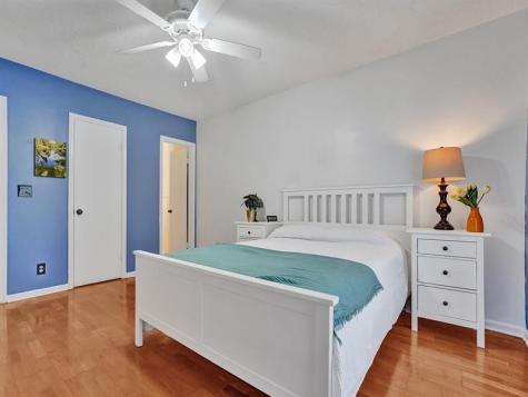 2250 NE 66th Street Fort Lauderdale FL 33308
