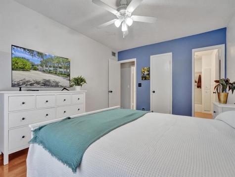 2250 NE 66th Street Fort Lauderdale FL 33308