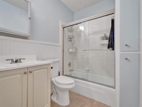 2250 NE 66th Street Fort Lauderdale FL 33308