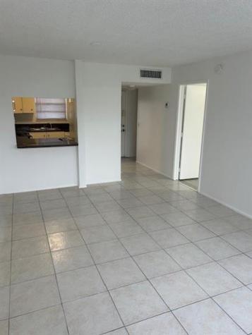 9400 Live Oak Place Davie FL 33324