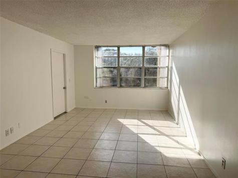 9400 Live Oak Place Davie FL 33324