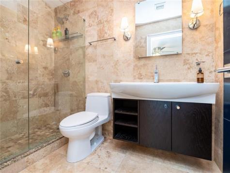 33 Port Side Drive Fort Lauderdale FL 33316