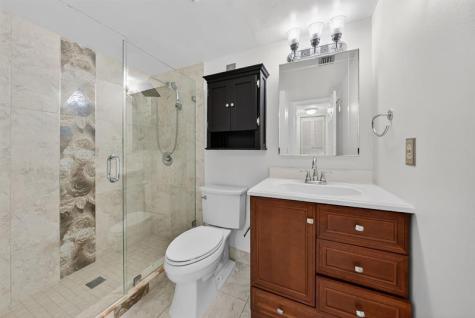 526 Shady Pine Way Greenacres FL 33415