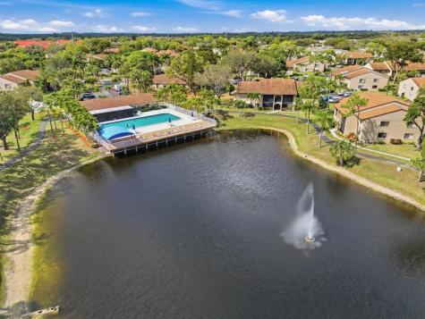526 Shady Pine Way Greenacres FL 33415