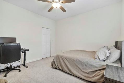 4990 Loebner Terrace Davie FL 33314