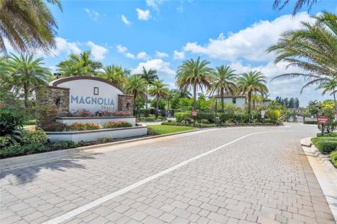 4990 Loebner Terrace Davie FL 33314