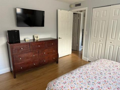 2715 NE 49th Street Fort Lauderdale FL 33308