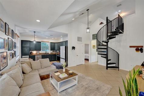 2977 St John Drive Hollywood FL 33024