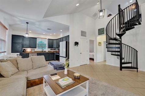 2977 St John Drive Hollywood FL 33024