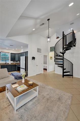 2977 St John Drive Hollywood FL 33024