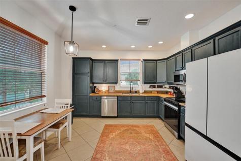 2977 St John Drive Hollywood FL 33024