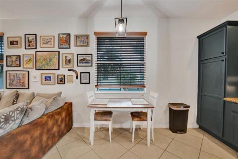 2977 St John Drive Hollywood FL 33024
