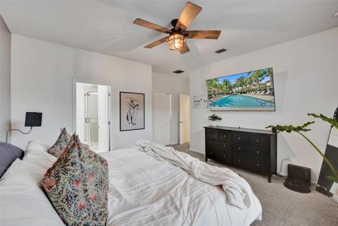 2977 St John Drive Hollywood FL 33024