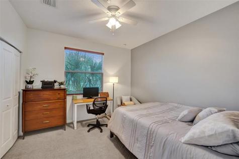 2977 St John Drive Hollywood FL 33024