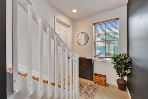 2977 St John Drive Hollywood FL 33024