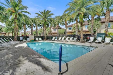 2977 St John Drive Hollywood FL 33024