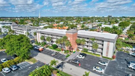 3111 NE 51st Street Fort Lauderdale FL 33308