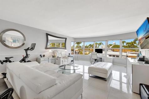3111 NE 51st Street Fort Lauderdale FL 33308
