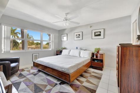 3111 NE 51st Street Fort Lauderdale FL 33308