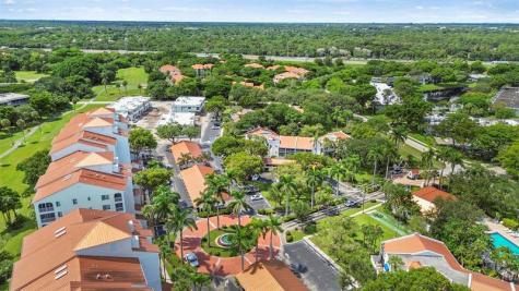 4128 W Palm Aire Drive Pompano Beach FL 33069