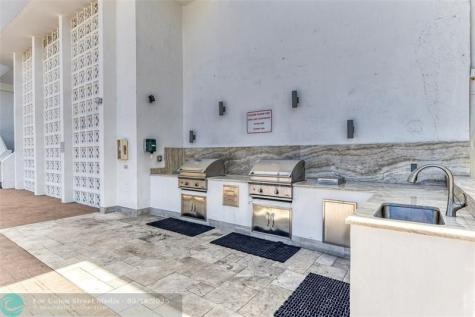 1010 S Ocean Boulevard Pompano Beach FL 33062