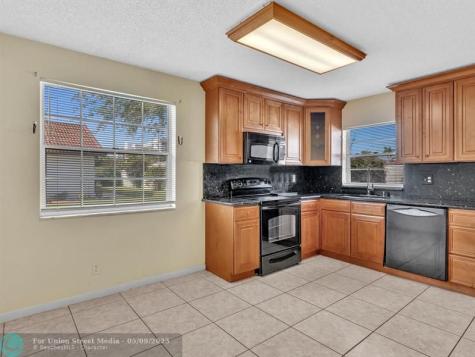 8957 NW 23rd Street Coral Springs FL 33065