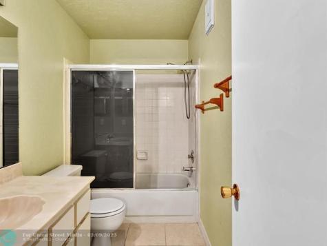 8957 NW 23rd Street Coral Springs FL 33065