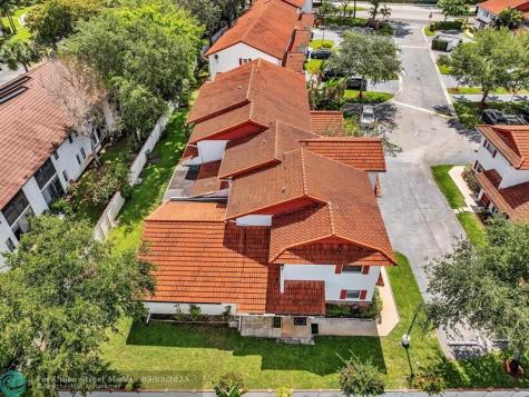 8957 NW 23rd Street Coral Springs FL 33065