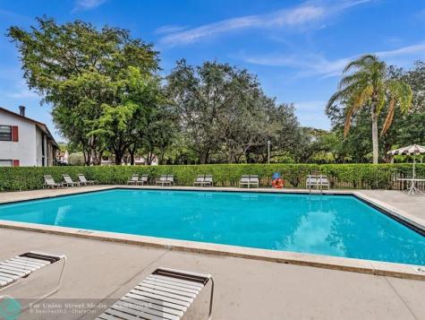 8957 NW 23rd Street Coral Springs FL 33065