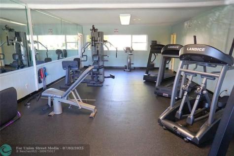 801 S Federal Highway Pompano Beach FL 33062