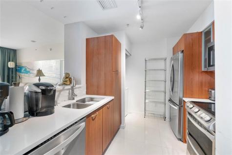 625 Casa Loma Boulevard Boynton Beach FL 33435