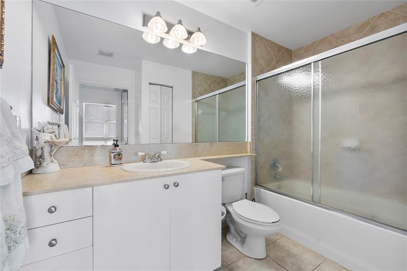 625 Casa Loma Boulevard Boynton Beach FL 33435