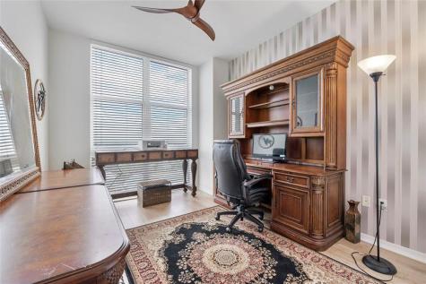 625 Casa Loma Boulevard Boynton Beach FL 33435