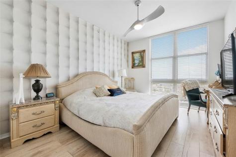 625 Casa Loma Boulevard Boynton Beach FL 33435