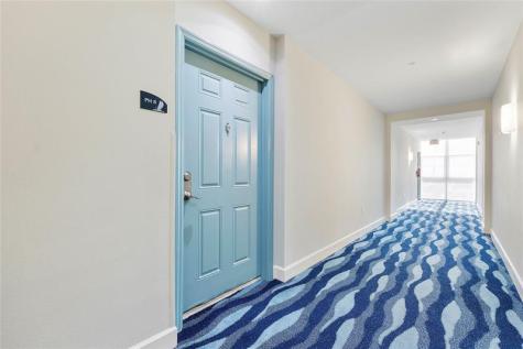 625 Casa Loma Boulevard Boynton Beach FL 33435