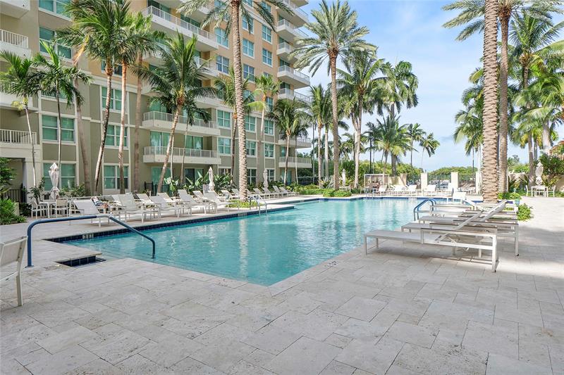 625 Casa Loma Boulevard Boynton Beach FL 33435