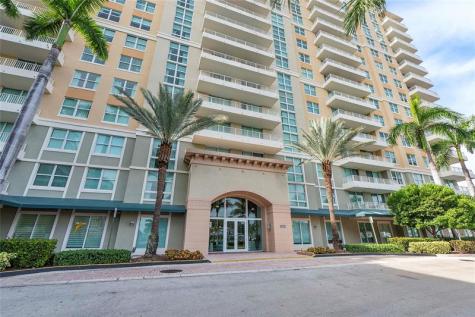 625 Casa Loma Boulevard Boynton Beach FL 33435