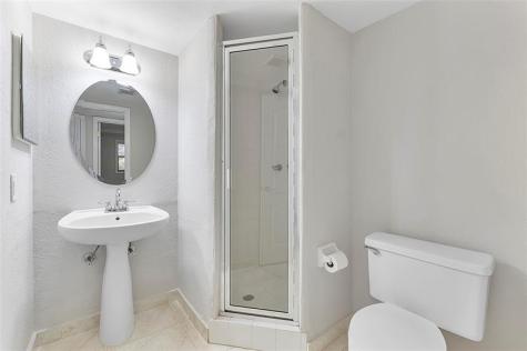 1220 NE 3rd Street Fort Lauderdale FL 33301