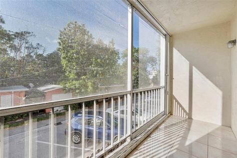 1220 NE 3rd Street Fort Lauderdale FL 33301