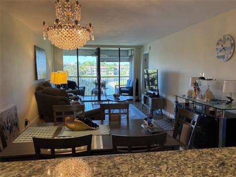 5926 Coral Lake Drive Margate FL 33063
